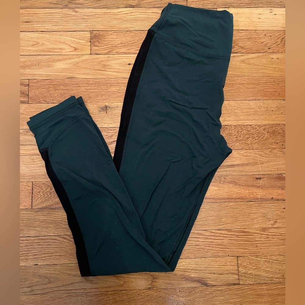 STORI LEGGINGS - Teal w/ black - Gently Worn in EXCELLENT condition